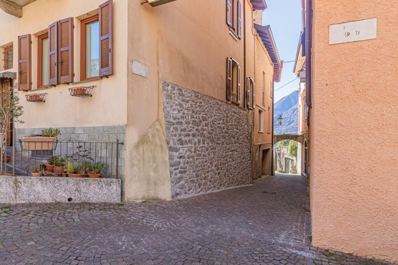 Atelier Dell'Artista By Wonderful Italy Apartment Varenna Bagian luar foto